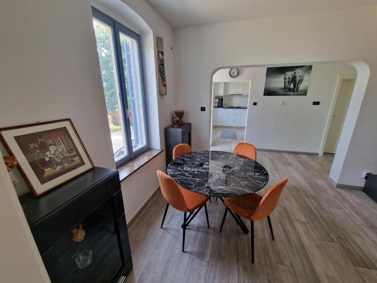 Mae Centre Apartman *